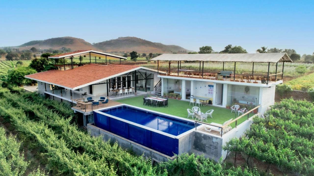 Saffronstays Onellaa, Nashik - Infinity Pool Villa Surrounded By A Vineyard Exterior foto